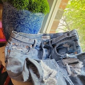 American Eagle Outfitters AE77 Blue Straight Crop Jeans